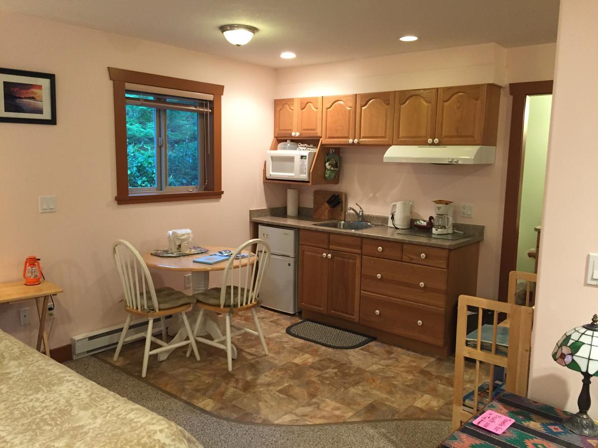 טופינו Summerhill Guest House מראה חיצוני תמונה