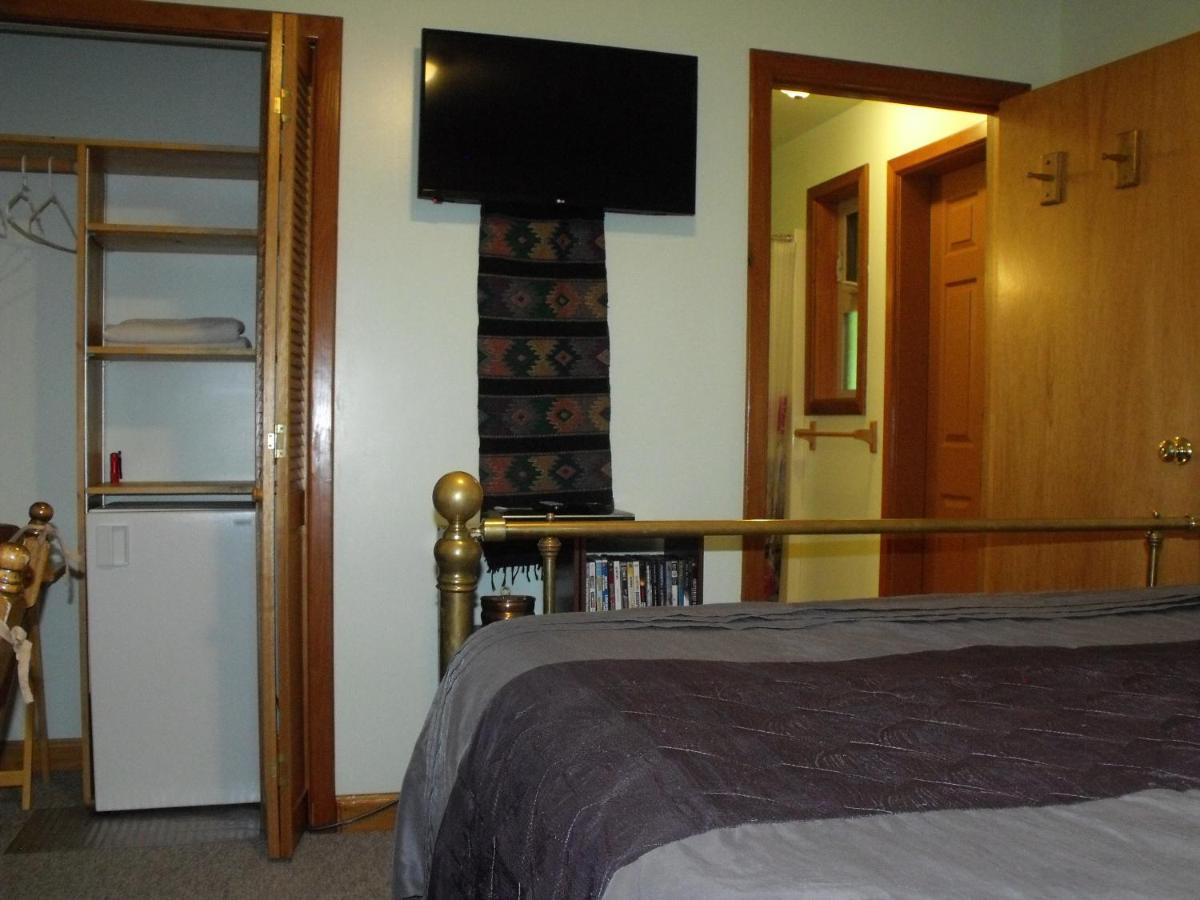 טופינו Summerhill Guest House מראה חיצוני תמונה